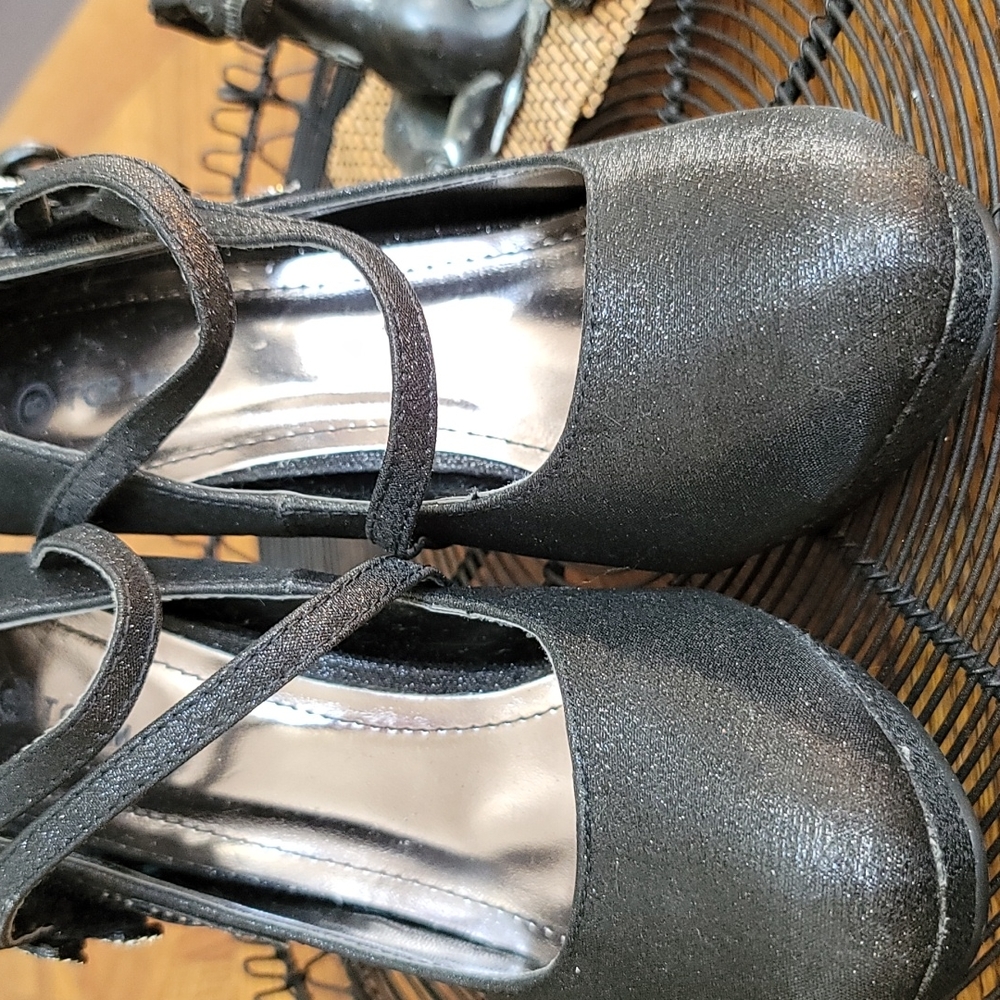 Moda Heels - Picture 8 of 12